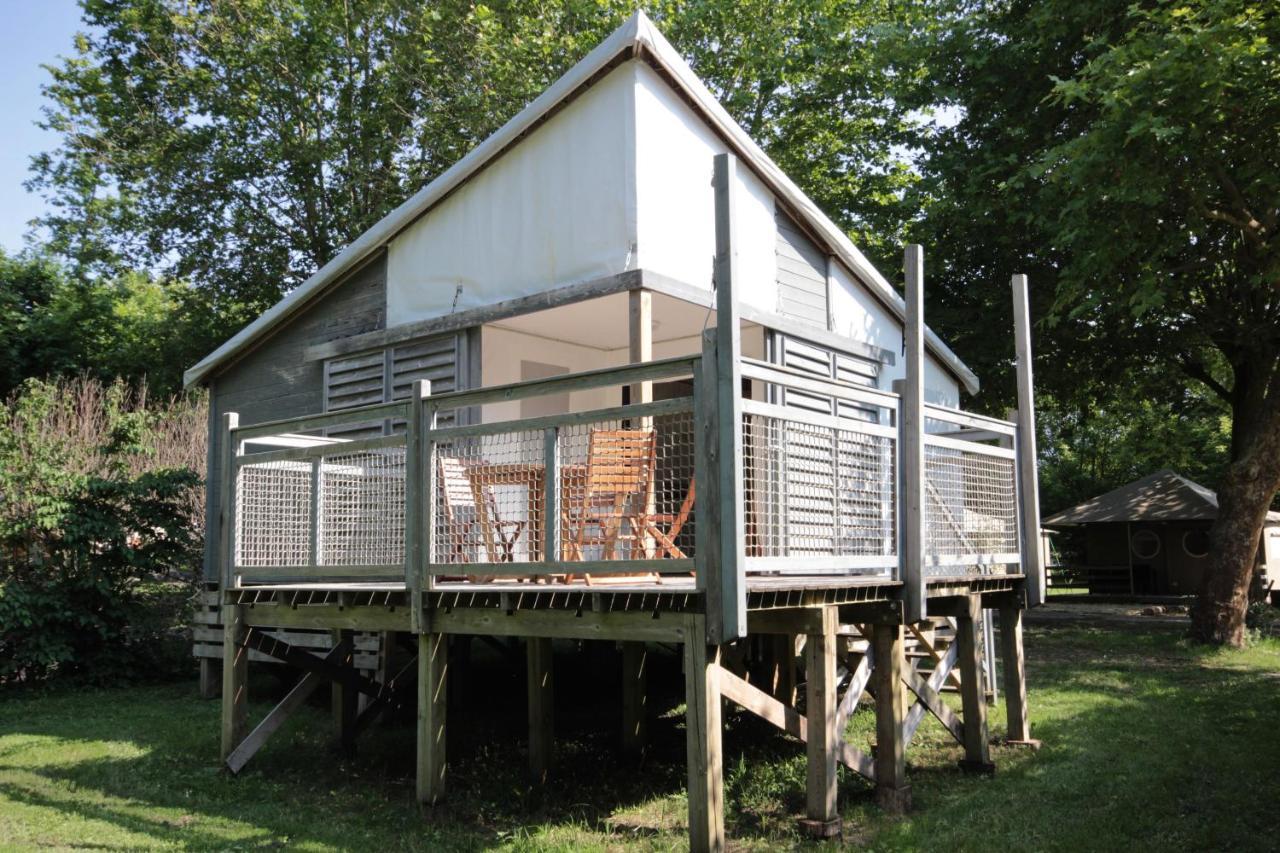 Camping L'Ilot Du Chail Sansais Zewnętrze zdjęcie