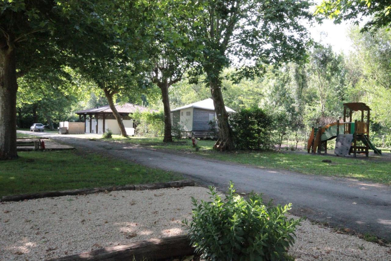 Camping L'Ilot Du Chail Sansais Zewnętrze zdjęcie
