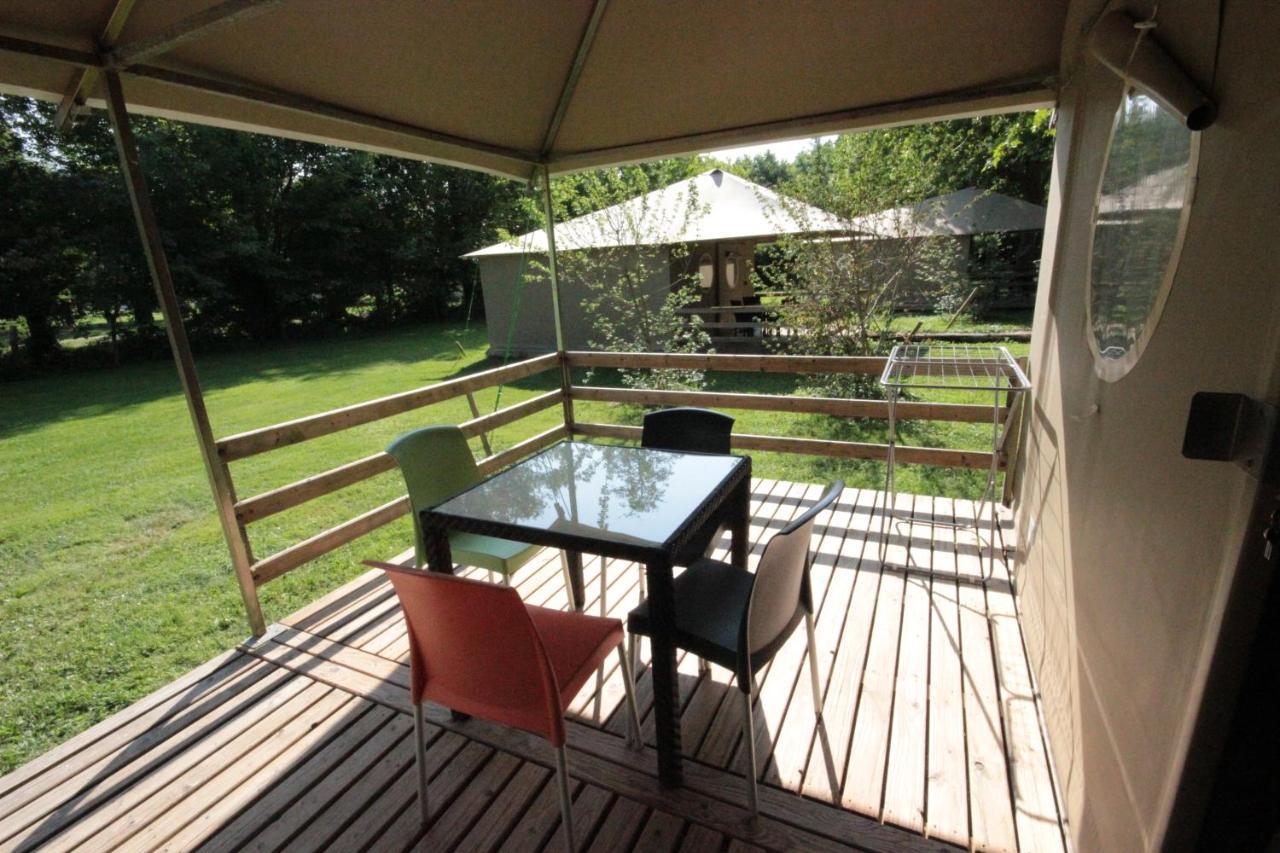 Camping L'Ilot Du Chail Sansais Zewnętrze zdjęcie