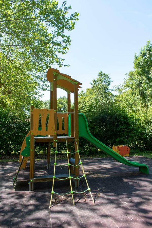 Camping L'Ilot Du Chail Sansais Zewnętrze zdjęcie