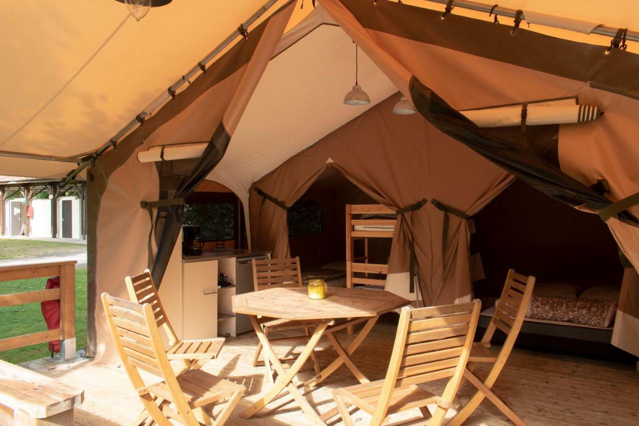 Camping L'Ilot Du Chail Sansais Zewnętrze zdjęcie