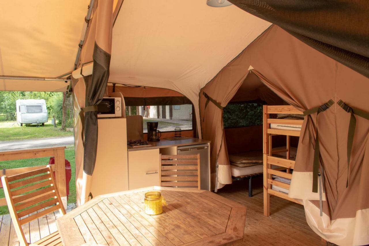 Camping L'Ilot Du Chail Sansais Zewnętrze zdjęcie